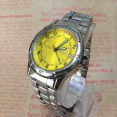 GUESS date calenderのサムネイル