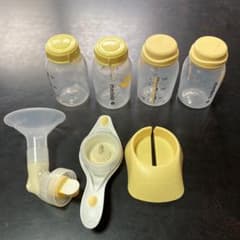 medela 手動搾乳機(箱無し)のサムネイル
