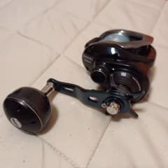 SHIMANO グラップラー300HG ベイトリールのサムネイル