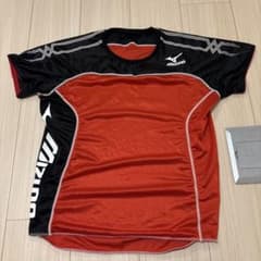 MIZUNO 卓球 Tシャツ レッド×ブラックのサムネイル