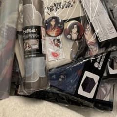 天官賜福　クリアウォールポケット　収納ボックス　デスクマット　缶バッジ　しまむら