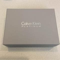 Calvin Klein 名刺入れのサムネイル