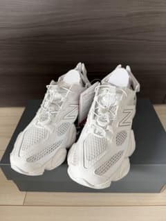 新品 New Balance 9060 ホワイト 23.0cmのサムネイル
