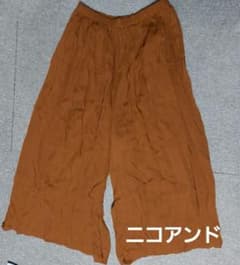 ニコアンド　ギャザーワイドパンツのサムネイル