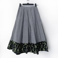 N°21 ヌメロ ヴェントゥーノ ロングスカート 花柄 チェック - メルカリ