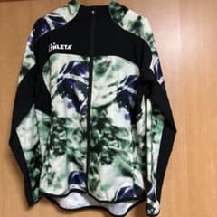 アスレタ　ウインドブレーカーのサムネイル