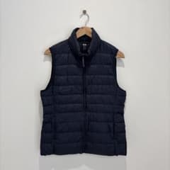 【UNIQLO ウルトラライトダウンベスト】