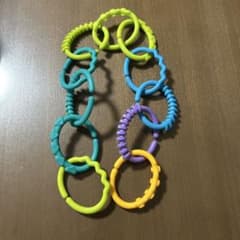 Bright Starts Lots of Links おもちゃストラップのサムネイル