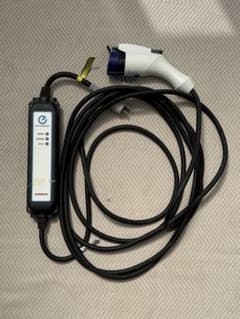 Nissan リーフ　充電器 29690 3NK5E 管理1️⃣のサムネイル