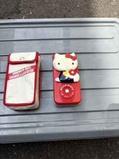 ハローキティ　レトロフィルムカメラのサムネイル