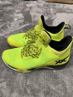 ブレーズノヴァ asics 27.5cmのサムネイル