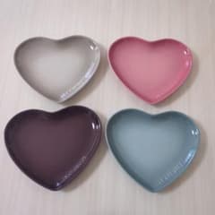 LE CREUSET ハート型 スフィア プレート 4枚セット - メルカリ