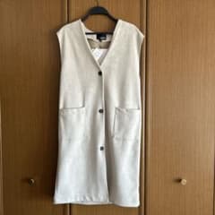 アイボリー Mサイズ ベストのサムネイル