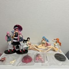 ワンピース フィギュアまとめ売り 7体セット - メルカリ