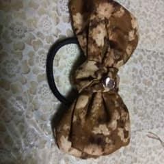 ブラウンりぼんヘアゴムハンドメイドのサムネイル