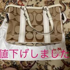 COACHのサムネイル
