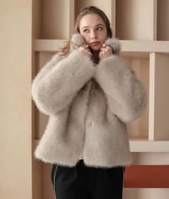 DONOBAN マルチファージャケット グレージュ 新品 - メルカリ