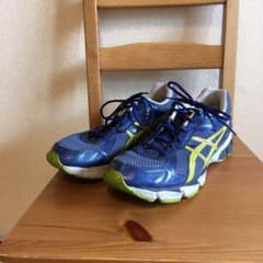 ランニングシューズのサムネイル