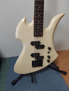 アリアプロ2 　モッキンバードベース　白　ビーシーリッチコピー　大特価　処分価格 アリアプロ2 モッキンバードベース 白 ビーシーリッチコピー 大