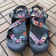 KEEN leur logette コラボ ZERRAPORT II サンダル 美品 KEEN ZERRAPORT II leur logetteコラボ - メルカリ