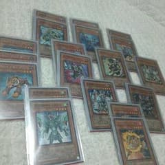 【絆さん専用】遊戯王 剣闘獣デッキのサムネイル