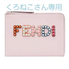 FENDI ❤ クラッチ 定価11万❤ 未使用のサムネイル