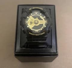 G-SHOCK ゴールド/ブラックのサムネイル