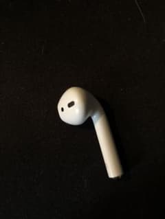 エアーポッズ　第一世代R右耳のみ　AirPods第1エアポッズ　Apple正規品のサムネイル