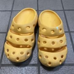 KEEN サンダル ヨギのサムネイル
