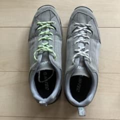 HI-TEC アウトドアシューズ グレーのサムネイル