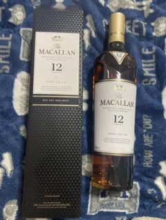 ザ・マッカラン　シェリーオーク　THE MACALLAN 12年のサムネイル