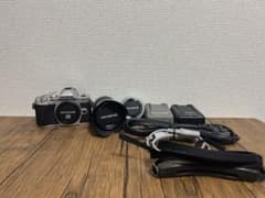 OLYMPUS OM-D E-M10 Mark III ダブルズームキット+αのサムネイル