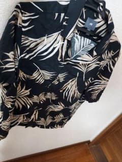 H&M アロハシャツ　柄シャツのサムネイル