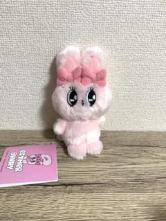 【新品タグ付き】エスターバニー ふわふわマスコットのサムネイル