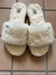 UGG ファーサンダルのサムネイル