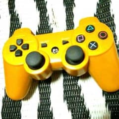 PS3のコントローラーのみ(ゴールド)のサムネイル