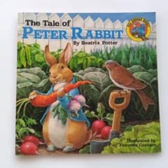 The Tale of Peter Rabbit 洋書 絵本のサムネイル