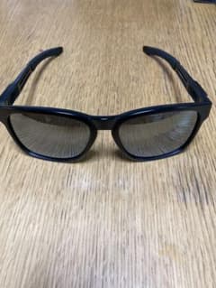 オークリーカタリスト偏光ブラックミラーのサムネイル