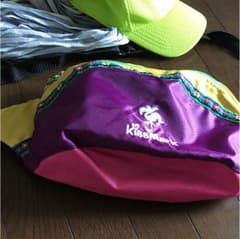 SALE☆お値下げしました☆スポーツ  kissmark  ボディーバッグのサムネイル