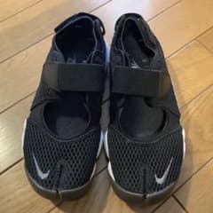 NIKE AIR RIFT 블랙 스포츠 샌들 23cm