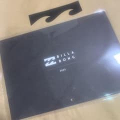 BILLABONG 2022 カレンダー 福袋のサムネイル