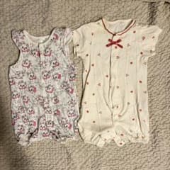ベビー ロンパース 2点セット マリーちゃん いちご柄のサムネイル