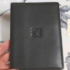 ロエベ　カードケース財布のサムネイル