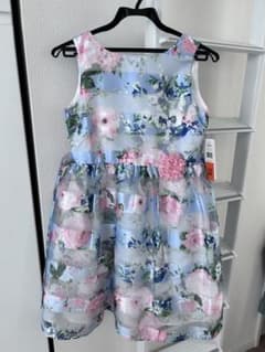 値下げしました。新品未使用Jona Michelle 花柄ドレス 150cmのサムネイル
