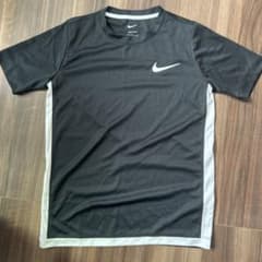 Nike DRI-FIT 黒/グレー Tシャツ Lのサムネイル