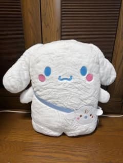ハイパーBIGならべてどーみぃふれんずぬいぐるみ　みんなでおさんぽ　シナモロールのサムネイル