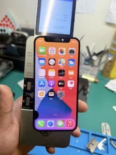 Iphone 12mini 純正画面のサムネイル
