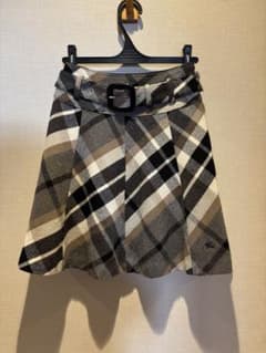 Burberry バーバリーブルーレーベル チェックスカートのサムネイル