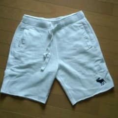 アバクロ　白ハーフパンツのサムネイル