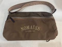 NOMADIS ショルダーバッグ キャメル新品未使用のサムネイル